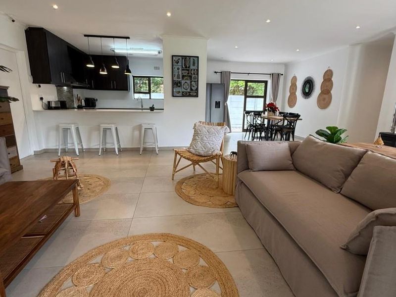 House available in Middedorp, Langebaan - Photo 8