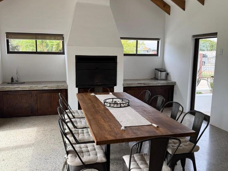 House available in Middedorp, Langebaan - Photo 6