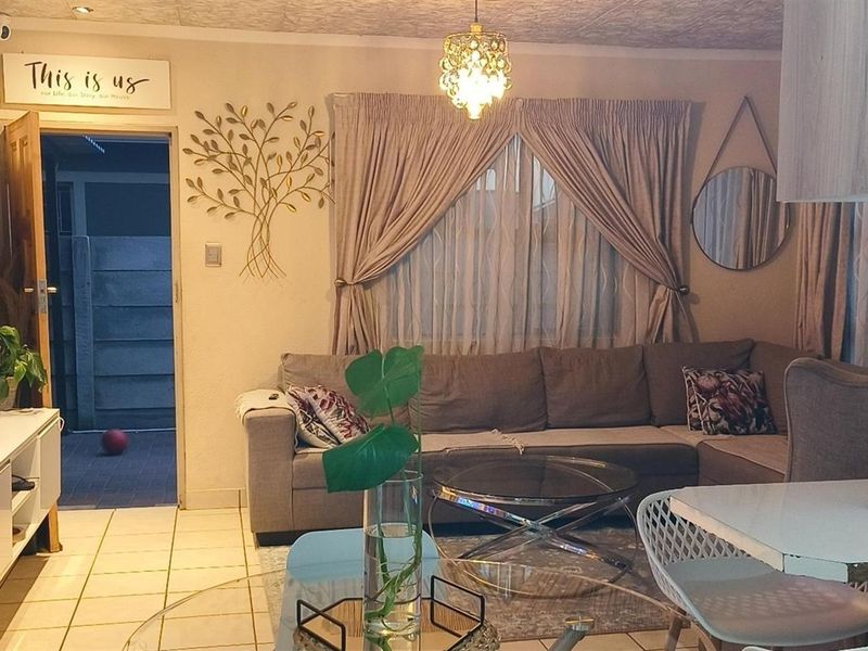 House For Sale in Leopard's Rest Security Estate, Albertsdal, Alberton - Photo 5