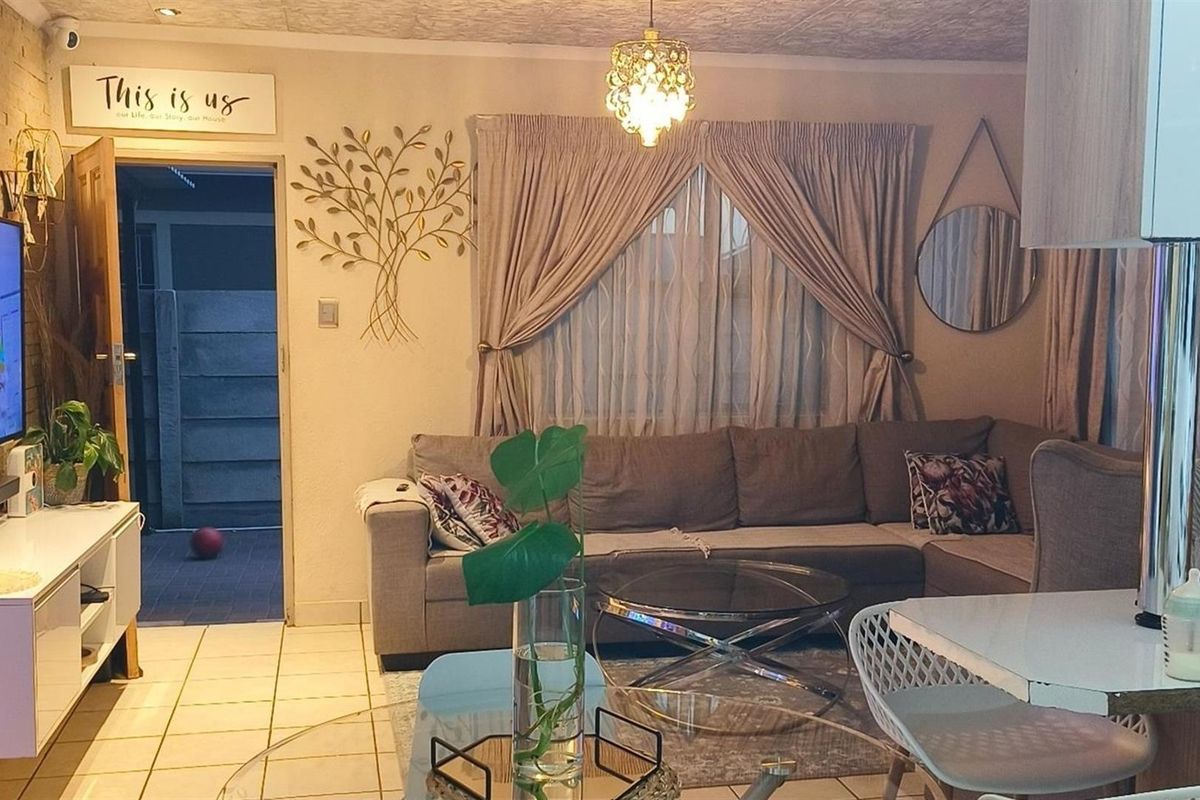 House For Sale in Leopard's Rest Security Estate, Albertsdal, Alberton - Photo 5