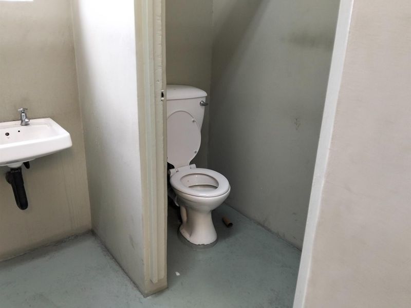 Industrial Property To Rent in Pinetown Central, Pinetown, KwaZulu Natal - Photo 3