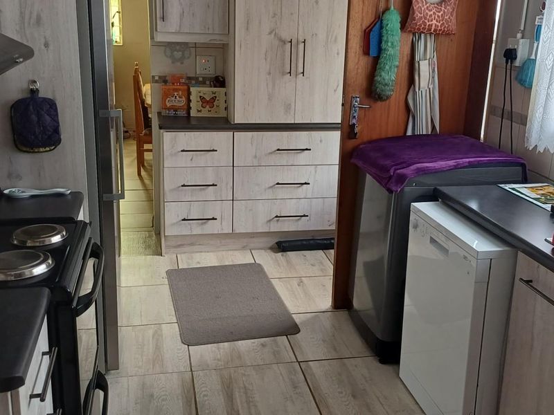 House For Sale in Secunda - Photo 9