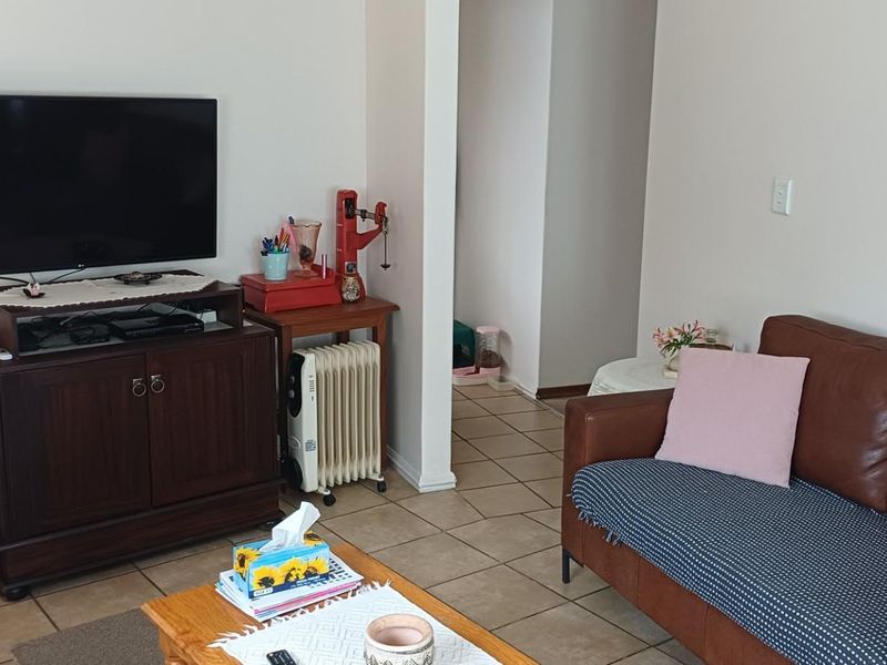 House For Sale in Secunda - Photo 5