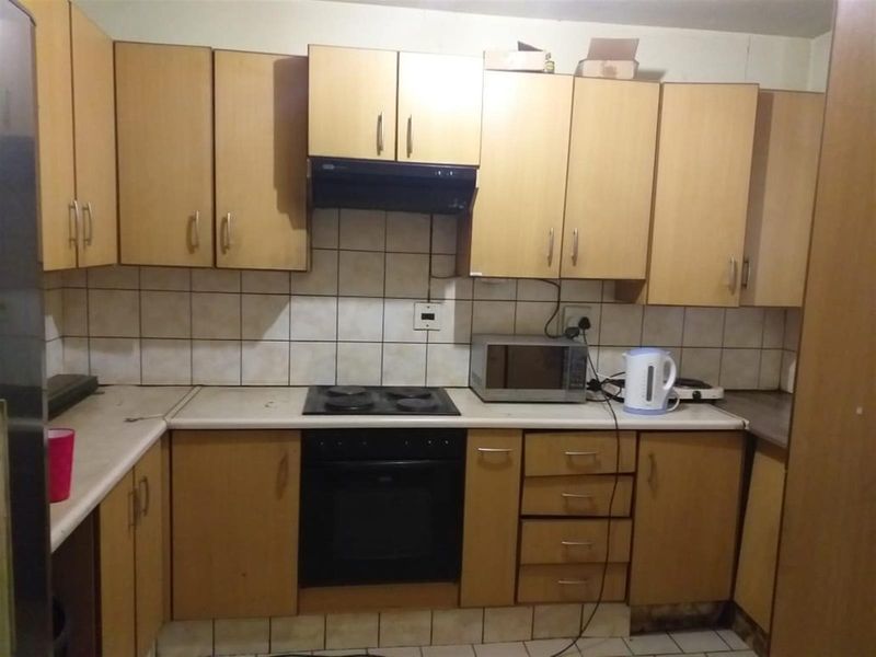 Rooms available in a student accommodation in Sunnyside - Photo 1