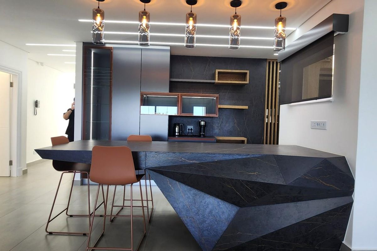 Luxury Designer Penthouse For Sale in La Lucia Ridge, Umhlanga, KwaZulu Natal - Photo 2