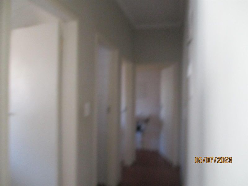 Student Rooms for Sale in Braamfontein - Photo 5