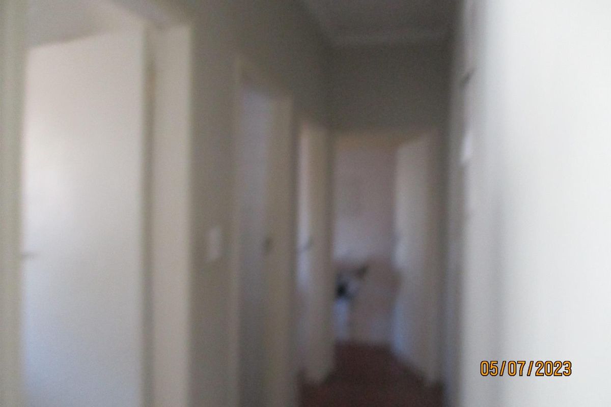 Student Rooms for Sale in Braamfontein - Photo 5