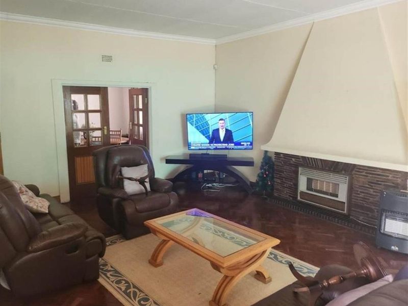 Where Family Fun Begins in Highlands North, Johannesburg - Photo 4