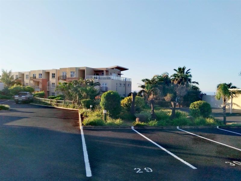 Furnished ground floor apartment with a view - Photo 6