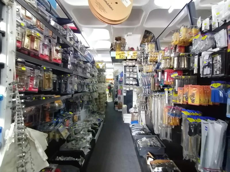Manaba Business Hub. Established Hardware Store - Going Concern | 251 m2 - Photo 7