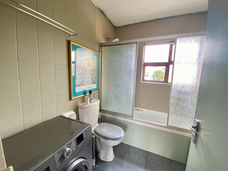 Apartment To Rent in Morningside, Sandton - Photo 9