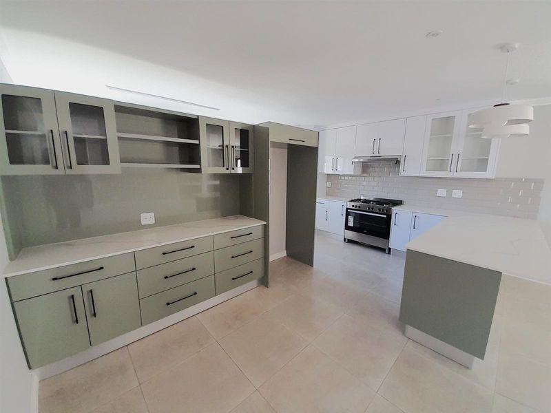 Modern Duet in the Garden Route - Photo 10