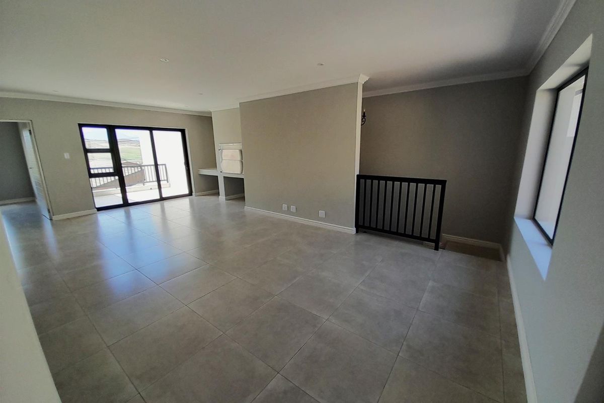 Modern Duet in the Garden Route - Photo 3