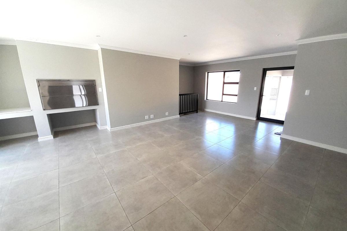 Modern Duet in the Garden Route - Photo 4