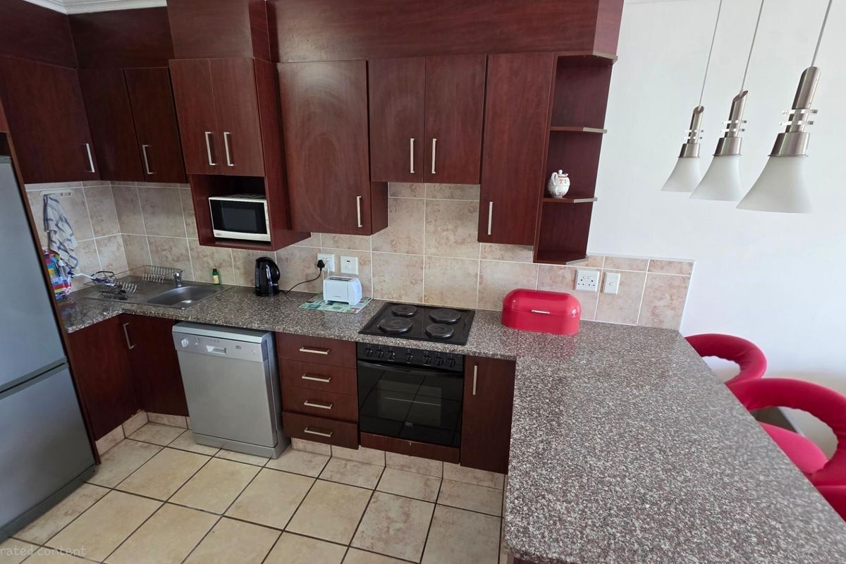 Lovely 2 bedroom apartment within walking distance of the Golden Mile, Margate - Photo 5