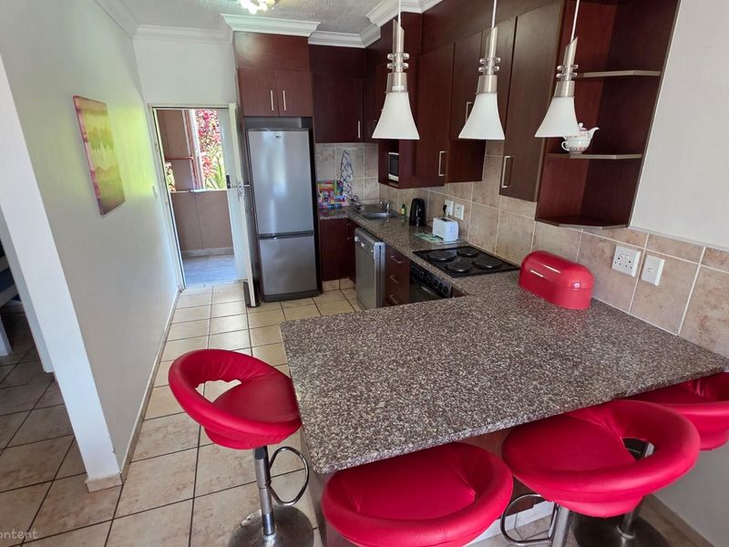 Lovely 2 bedroom apartment within walking distance of the Golden Mile, Margate - Photo 6