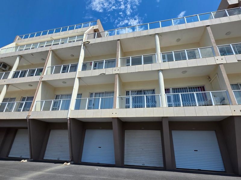 Lovely 2 bedroom apartment within walking distance of the Golden Mile, Margate - Photo 2