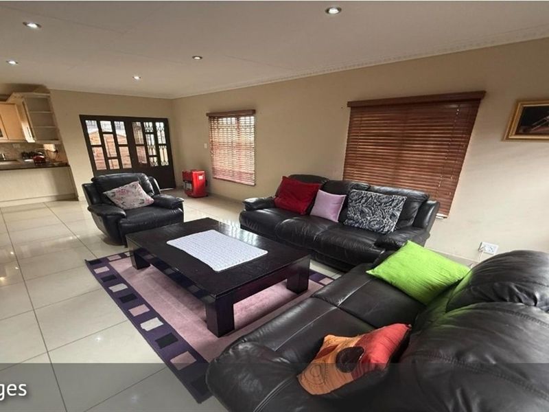 Neat 3-Bedroom Family Home with Double Garage in Secure Area Secunda - Photo 6