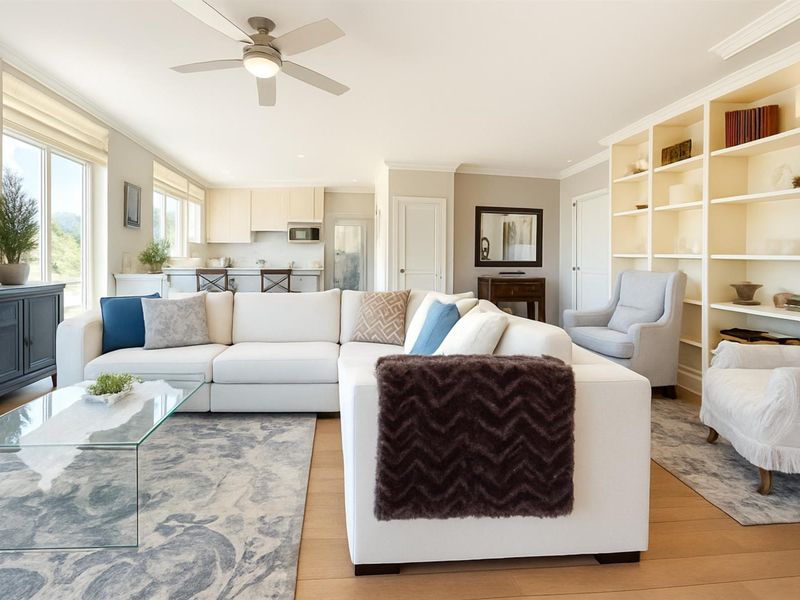 Penthouse Apartment For Sale in Harbour Island, Gordons Bay - Photo 6