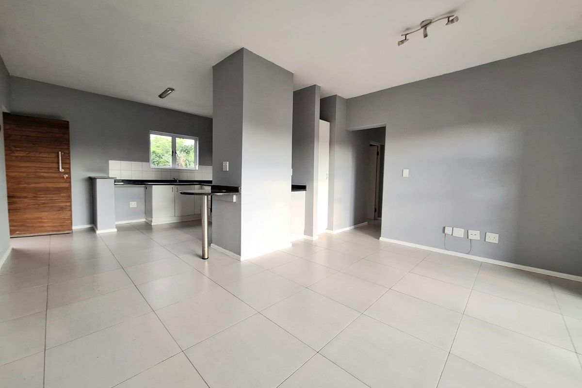 Spacious Corner 3 Bedroom Apartment | Sheffield Manor Estate - Photo 5