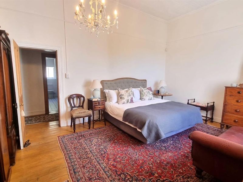 Timeless Victorian Elegance with Lush Gardens and Income-Generating Cottage - Photo 5