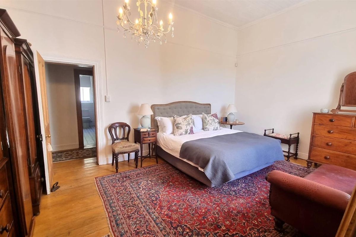 Timeless Victorian Elegance with Lush Gardens and Income-Generating Cottage - Photo 5