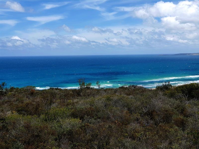 Where the Horizon Becomes Your Neighbour - Nautilus Bay - Photo 8