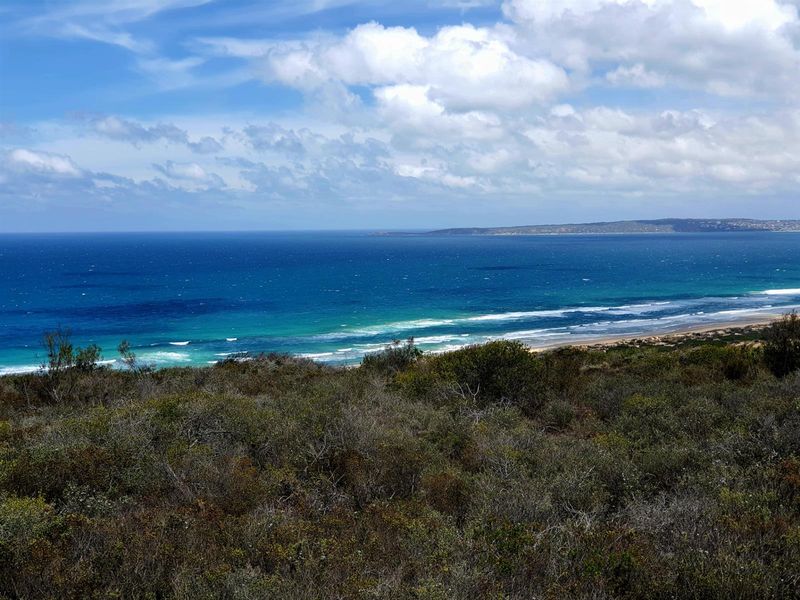 Where the Horizon Becomes Your Neighbour - Nautilus Bay - Photo 3