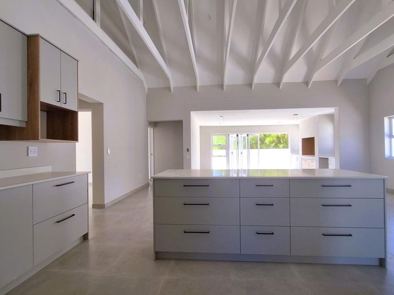 Well-Designed Home; Almost Move-In Ready. - Photo 4