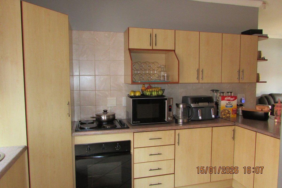 Townhouse For Sale in Bronkhorstspruit - Photo 5