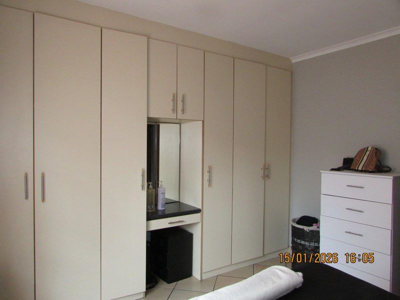 Townhouse For Sale in Bronkhorstspruit - Photo 8