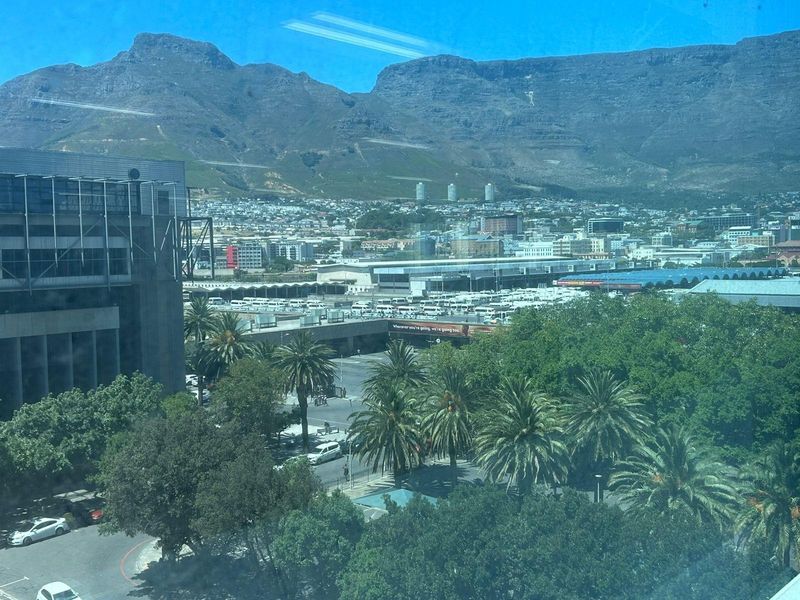 PREMIUM OFFICES TO LET ON THE FORESHORE - Photo 9