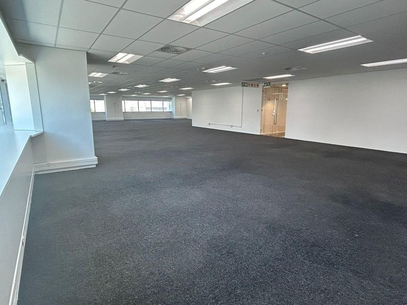 PREMIUM OFFICES TO LET ON THE FORESHORE - Photo 6