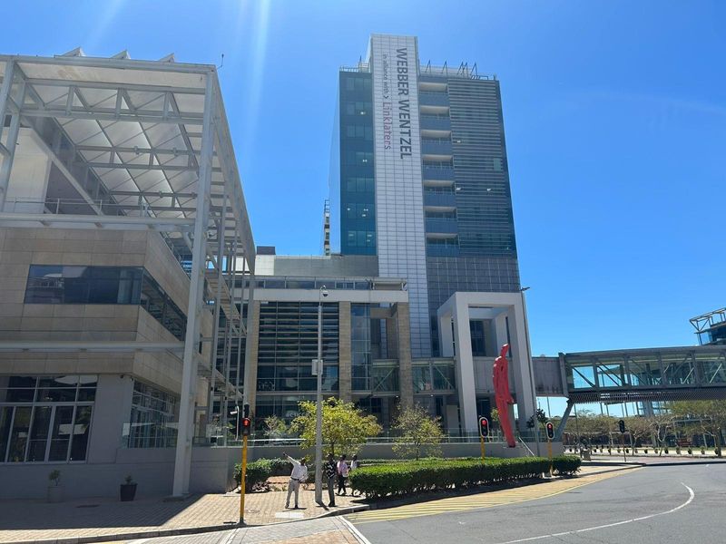 AAA-Grade Office To Rent in Convention Towers, Foreshore, Cape Town - Photo 9