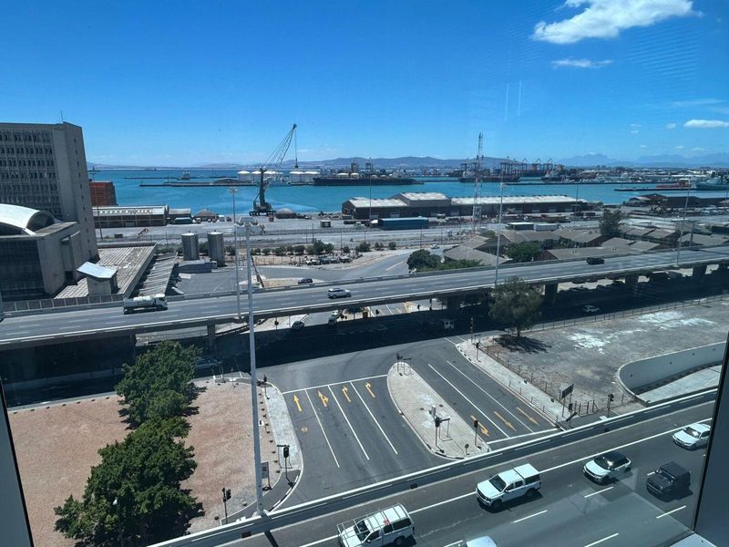 AAA-Grade Office To Rent in Convention Towers, Foreshore, Cape Town - Photo 4