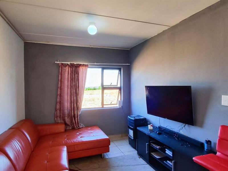 Apartment For Sale in Boksburg - Photo 3