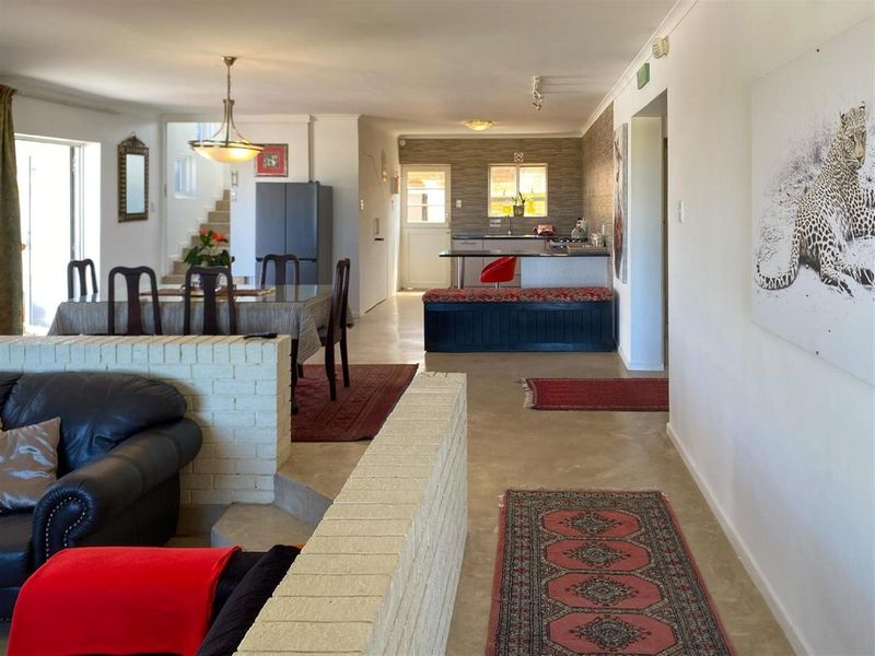 Versatile Dual-Living Beach Home | Corner Stand with Greenbelt Views | Walk to Silversands Beach - Photo 6