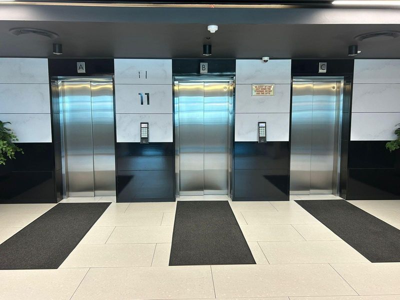 AAA-Grade Office To Rent in Convention Towers on the Foreshore, Cape Town - Photo 10