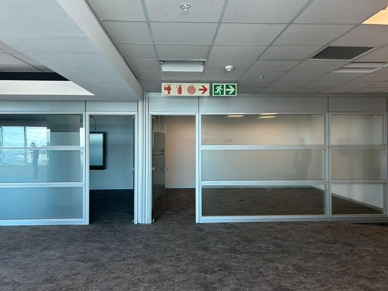 AAA-Grade Office To Rent in Convention Towers on the Foreshore, Cape Town - Photo 5