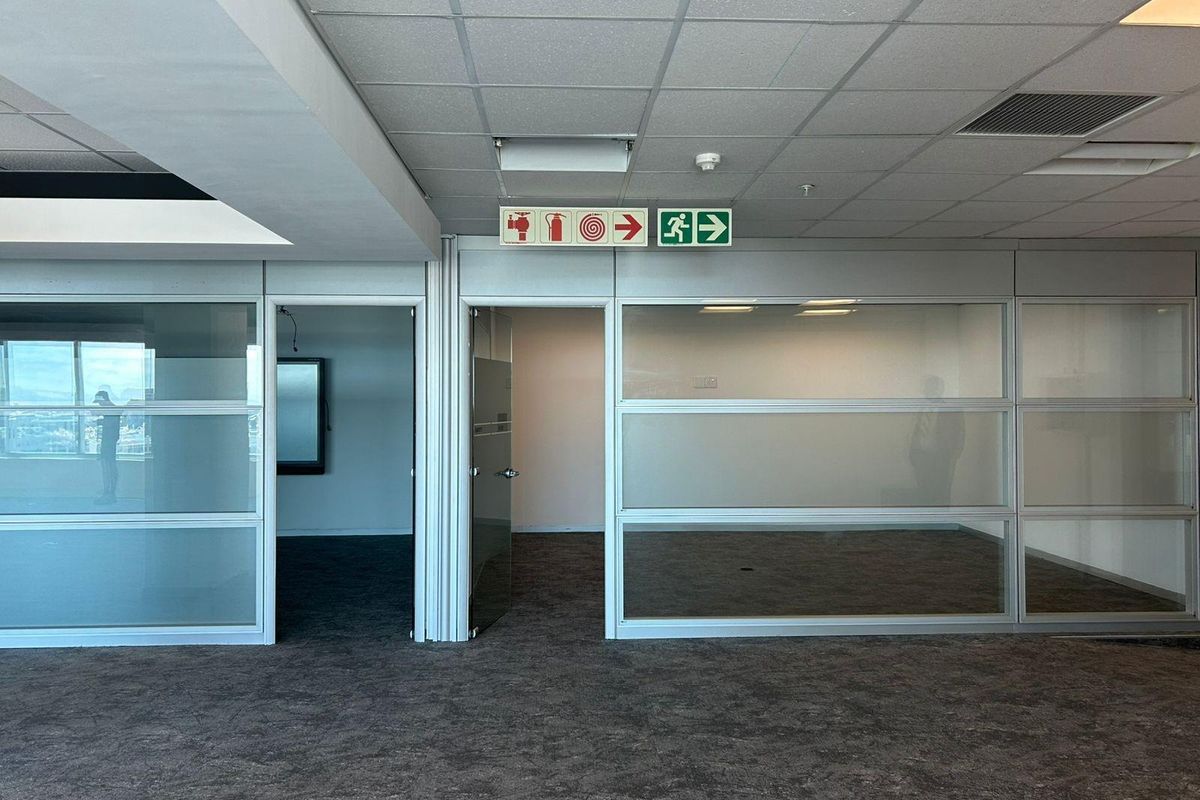 AAA-Grade Office To Rent in Convention Towers on the Foreshore, Cape Town - Photo 5