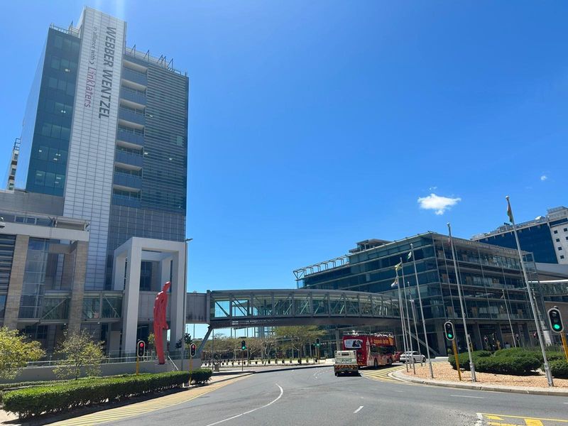 AAA-Grade Office To Rent in Convention Towers on the Foreshore, Cape Town - Photo 9