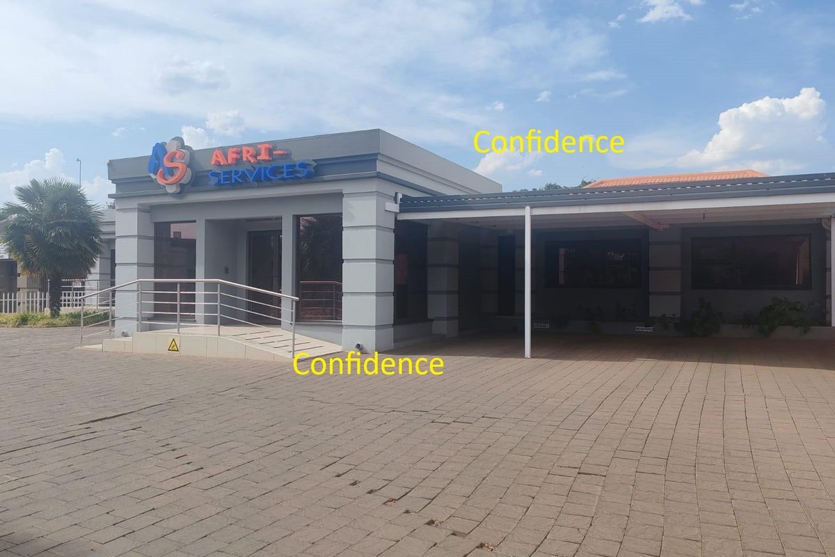 Commercial Property For Sale in Three Rivers East, Vereeniging - Photo 2