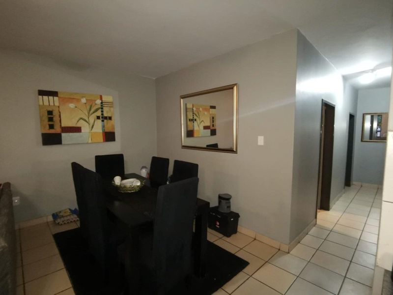 2 BED and 2 BATH Bargain Apartment Up for Grabs - Photo 5