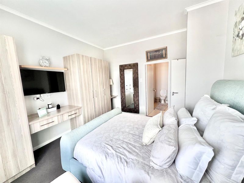Apartment For Sale in Midrand - Photo 8