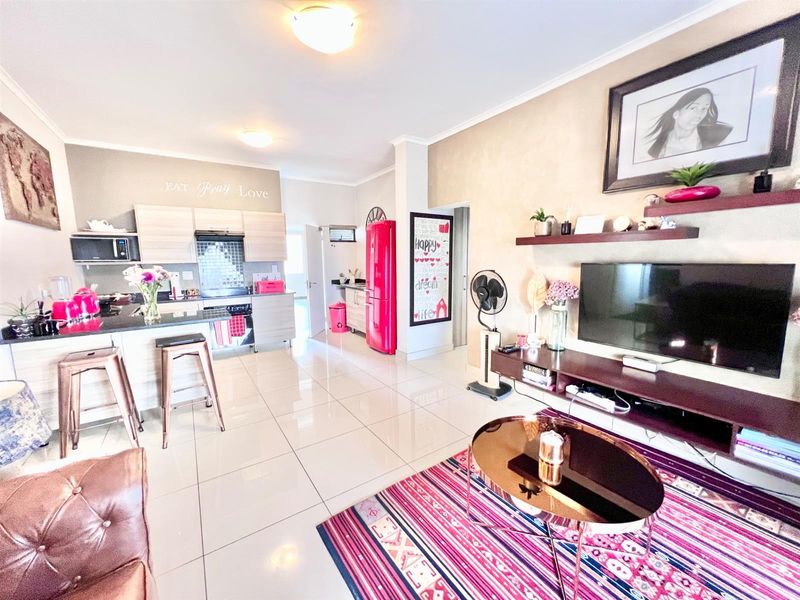 Apartment For Sale in Midrand - Photo 3