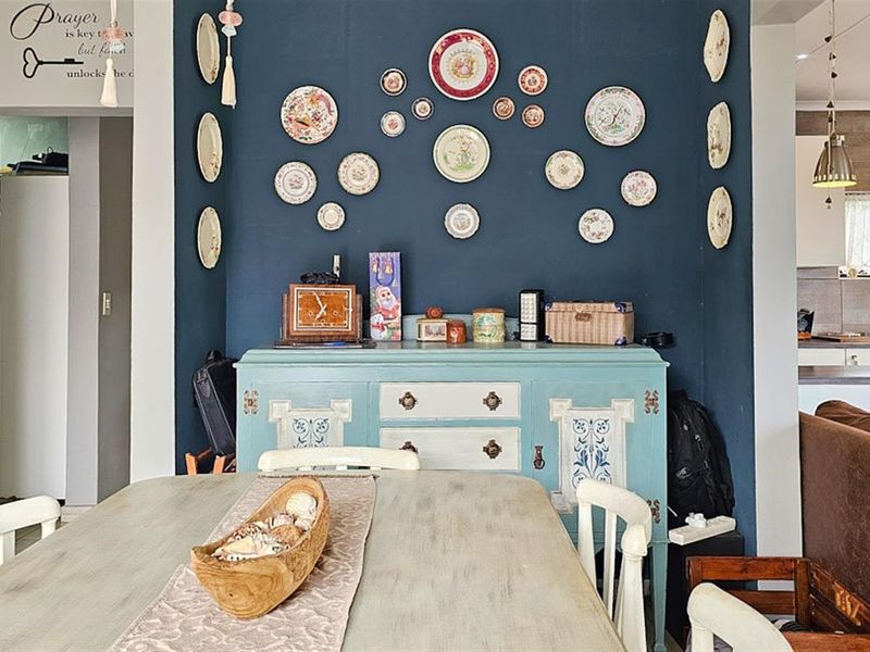 Lovely Family House with Flat - Photo 4