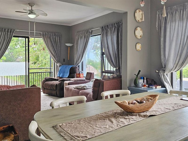 Lovely Family House with Flat - Photo 10