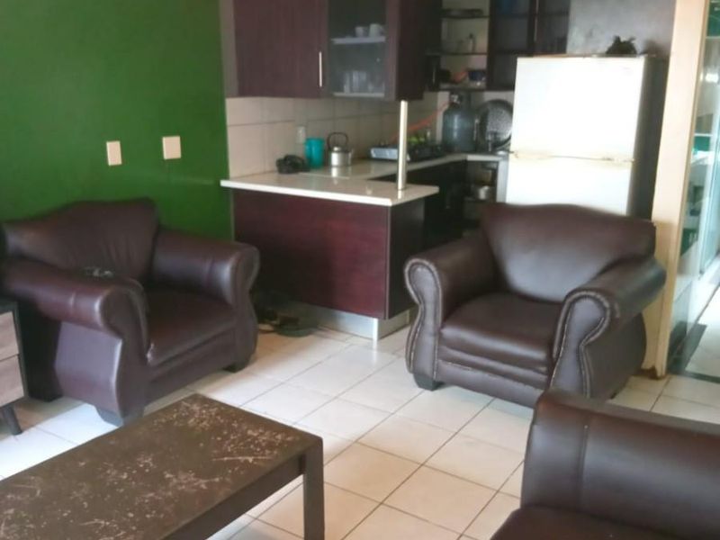 3 Bedroom unit for sale in Leopard Rock, Ridgeway - Photo 4