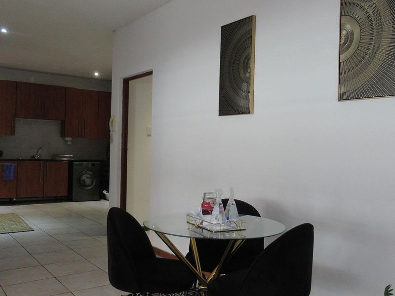 Two bedroom apartment in Marshalltown - Photo 7