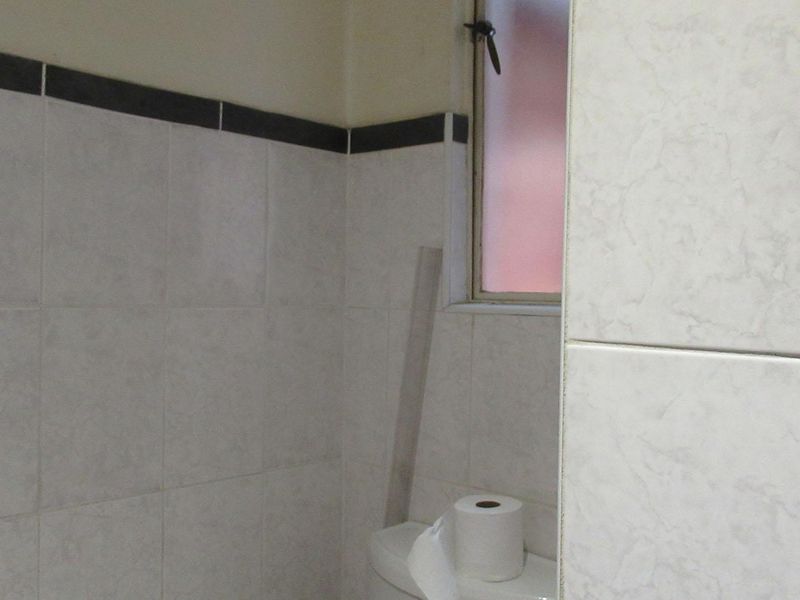 Two bedroom apartment in Marshalltown - Photo 4